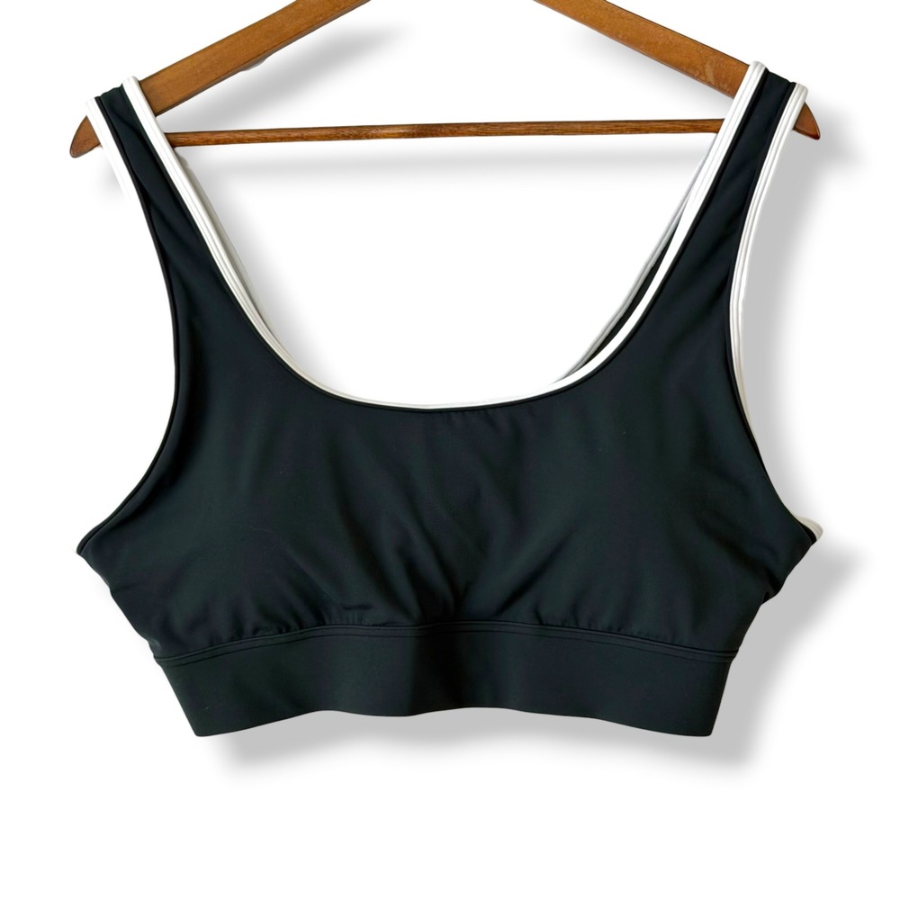 Athleta XL Black White Trim Scoop Neck Sports Bra Medium Support Removable Cups